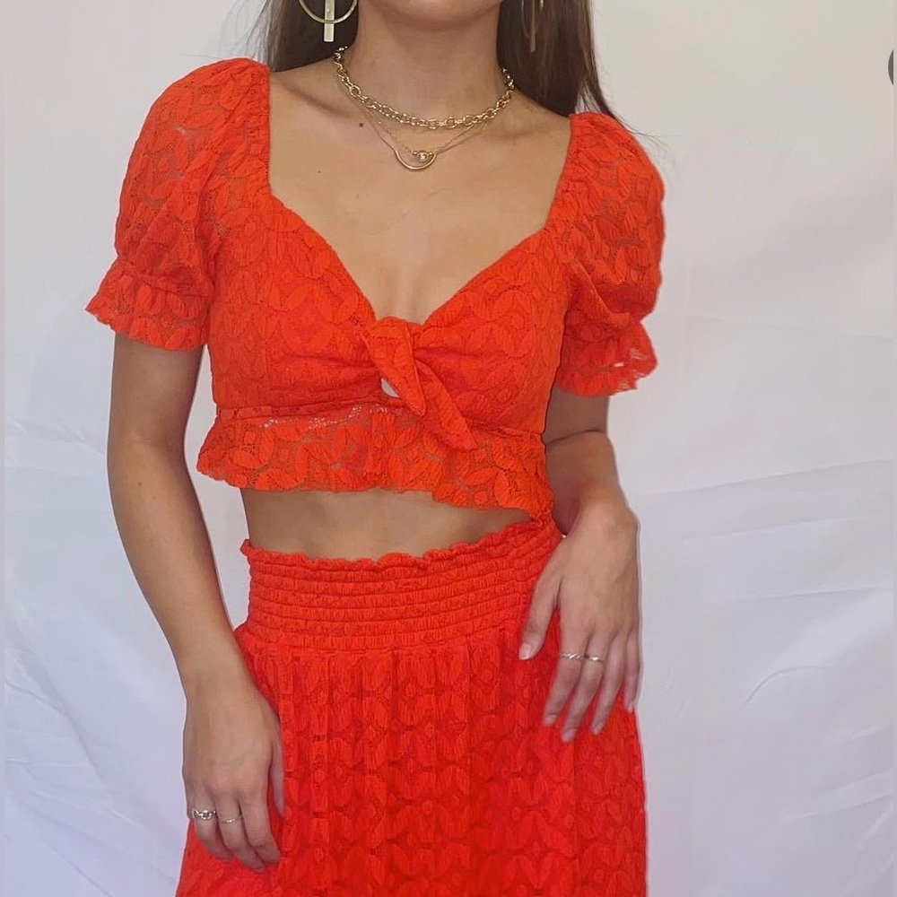 Show Me Your MuMu COCO CROP TOP